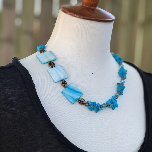 Turquoise stone necklaceblue pearls mother shell asymmetrical necklace square - Picture 2 of 12